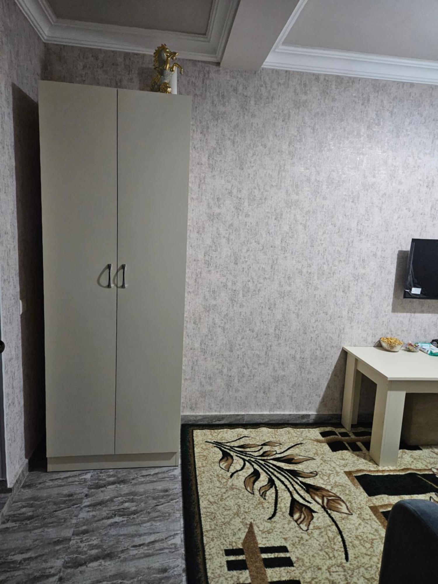Galstyans Hotels Zvartnots Airport P'arak'ar 외부 사진