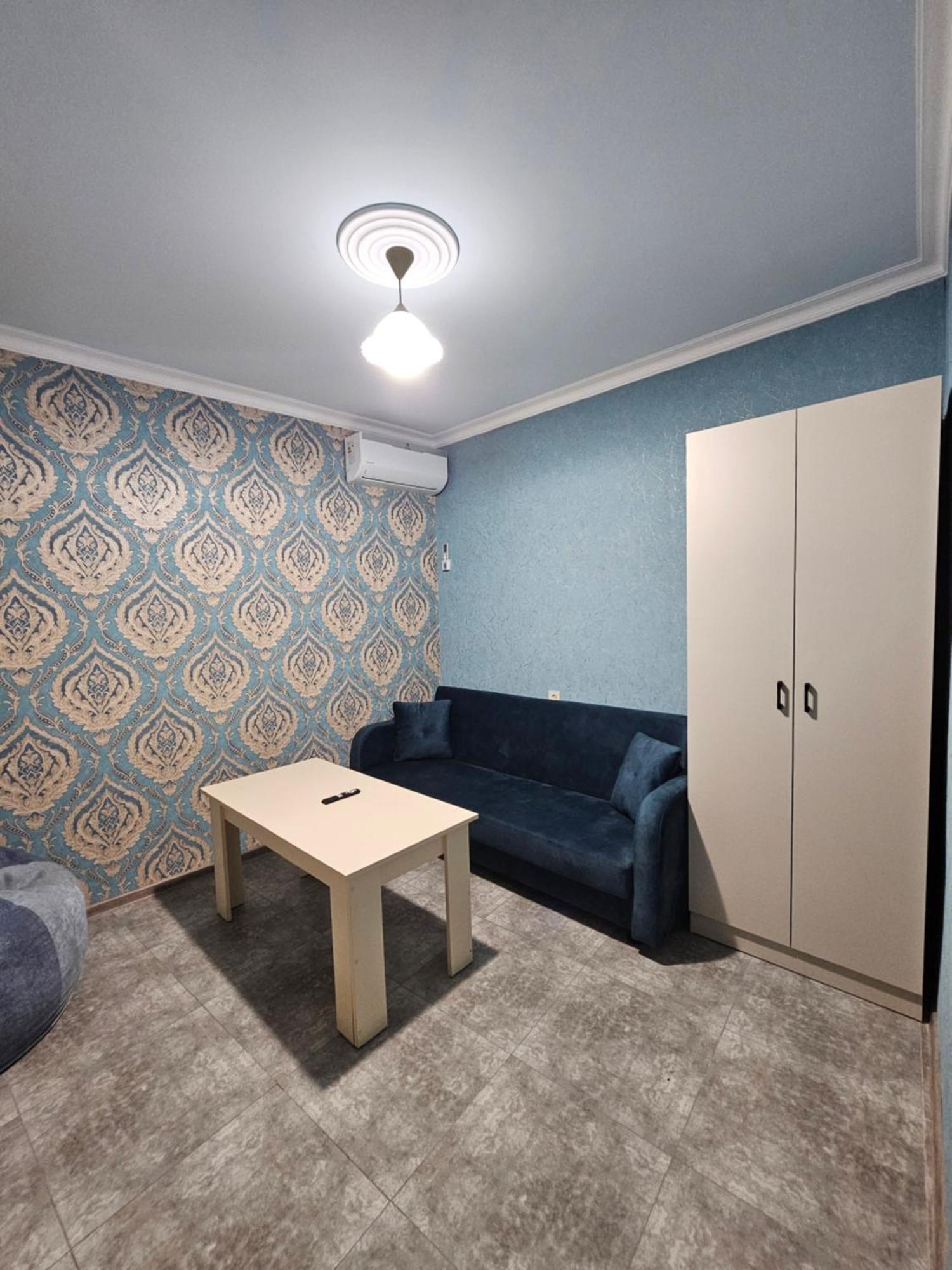 Galstyans Hotels Zvartnots Airport P'arak'ar 외부 사진